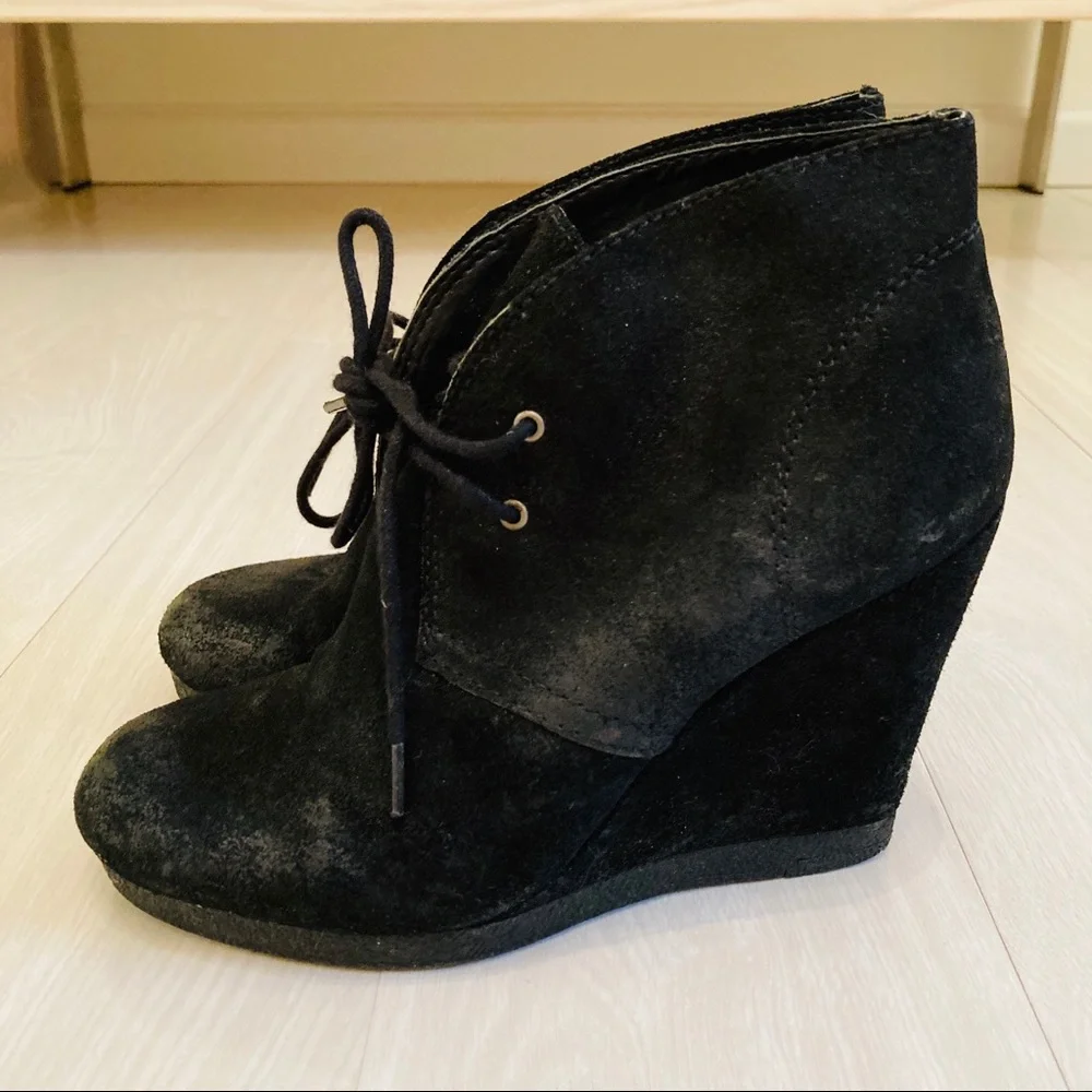 Nine West Black Suede Wedge Booties Size 6